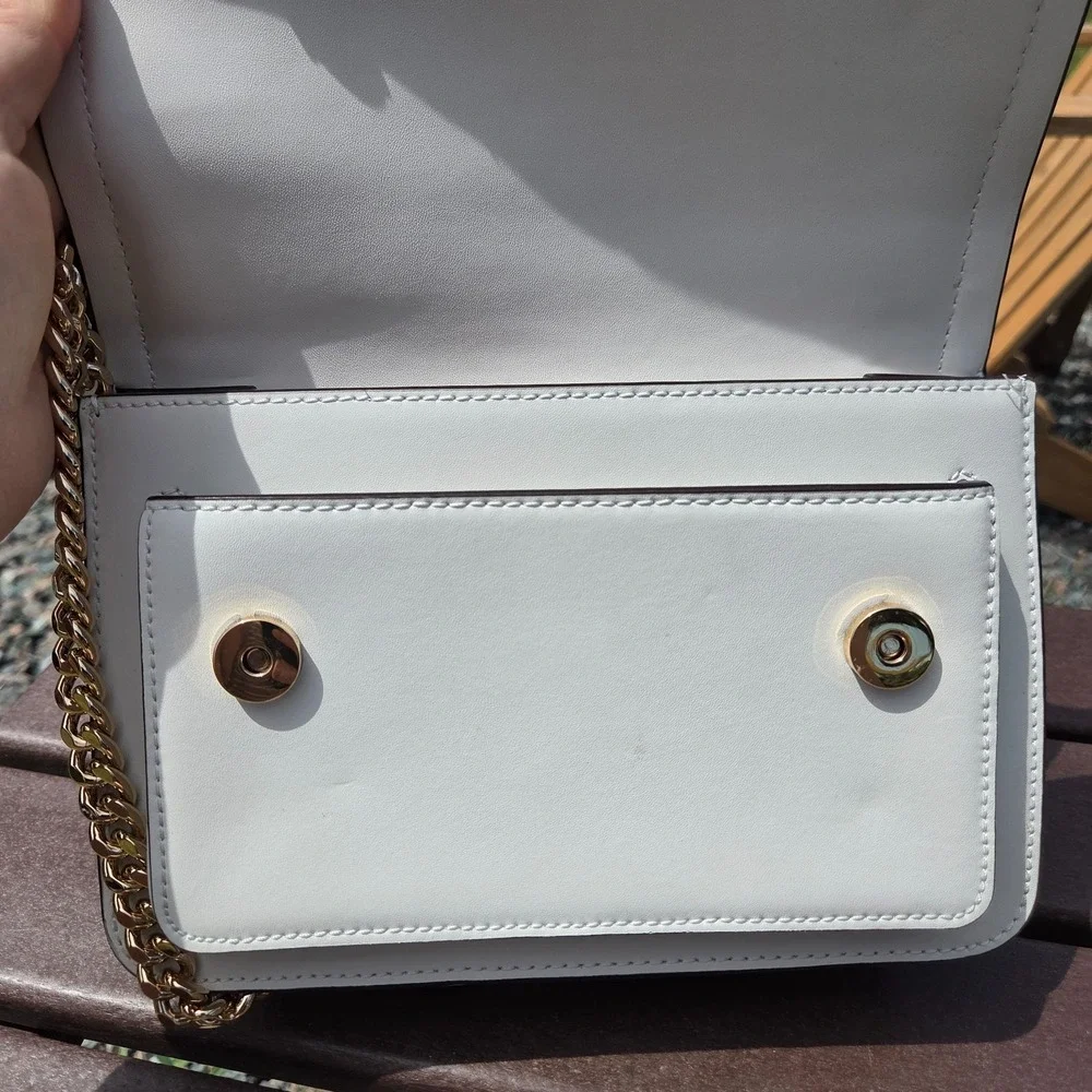 Michael Kors White Heather Logo Crossbody Bag Gold Chunky Chain Hardware - Picture 12 of 16